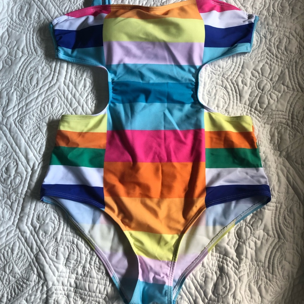 One piece swimsuit